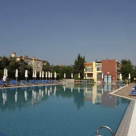 Hotel apartamentowy Panas Village 4*